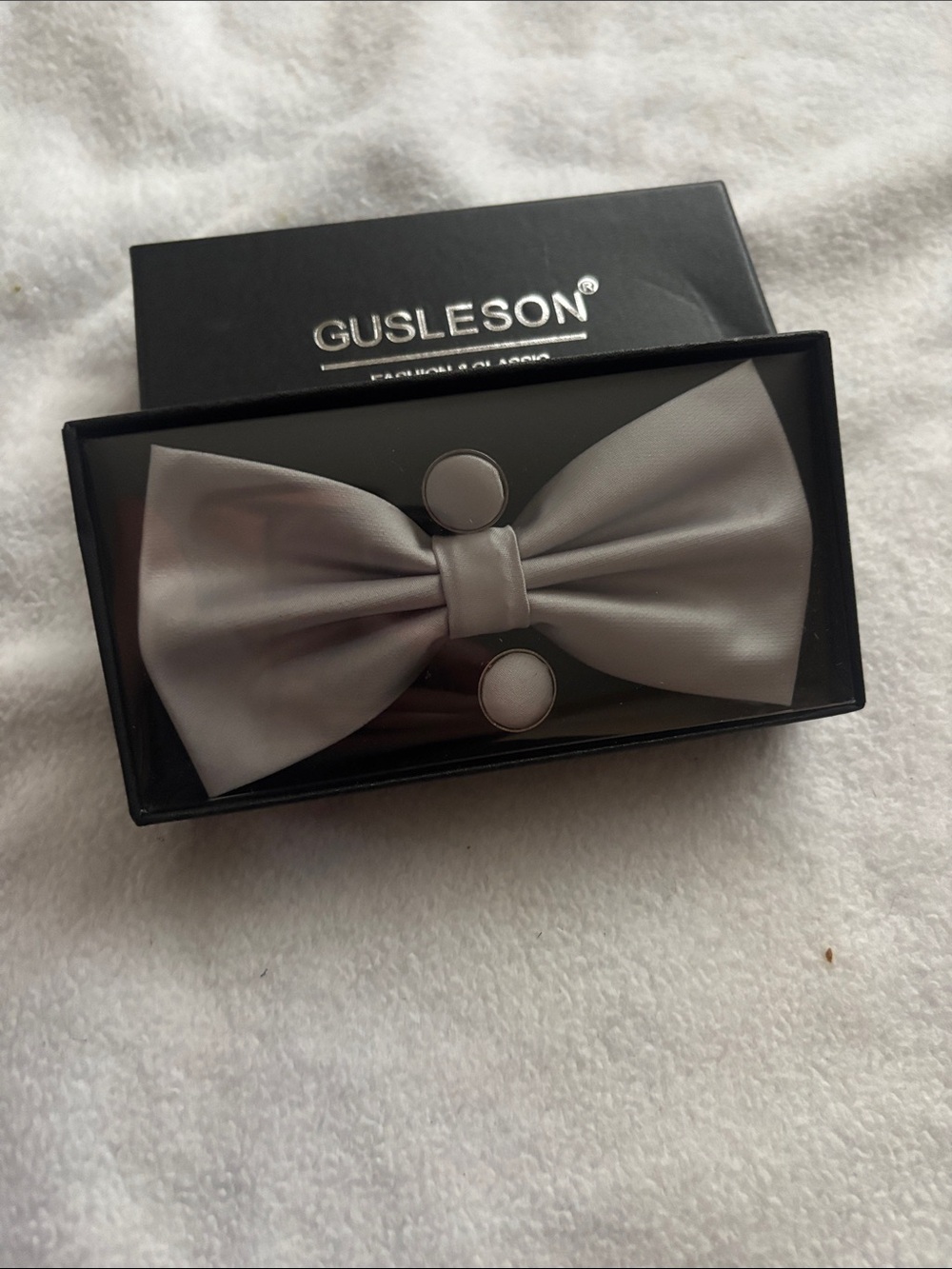 Gusleson Silver Bow Tie and Cufflink Set